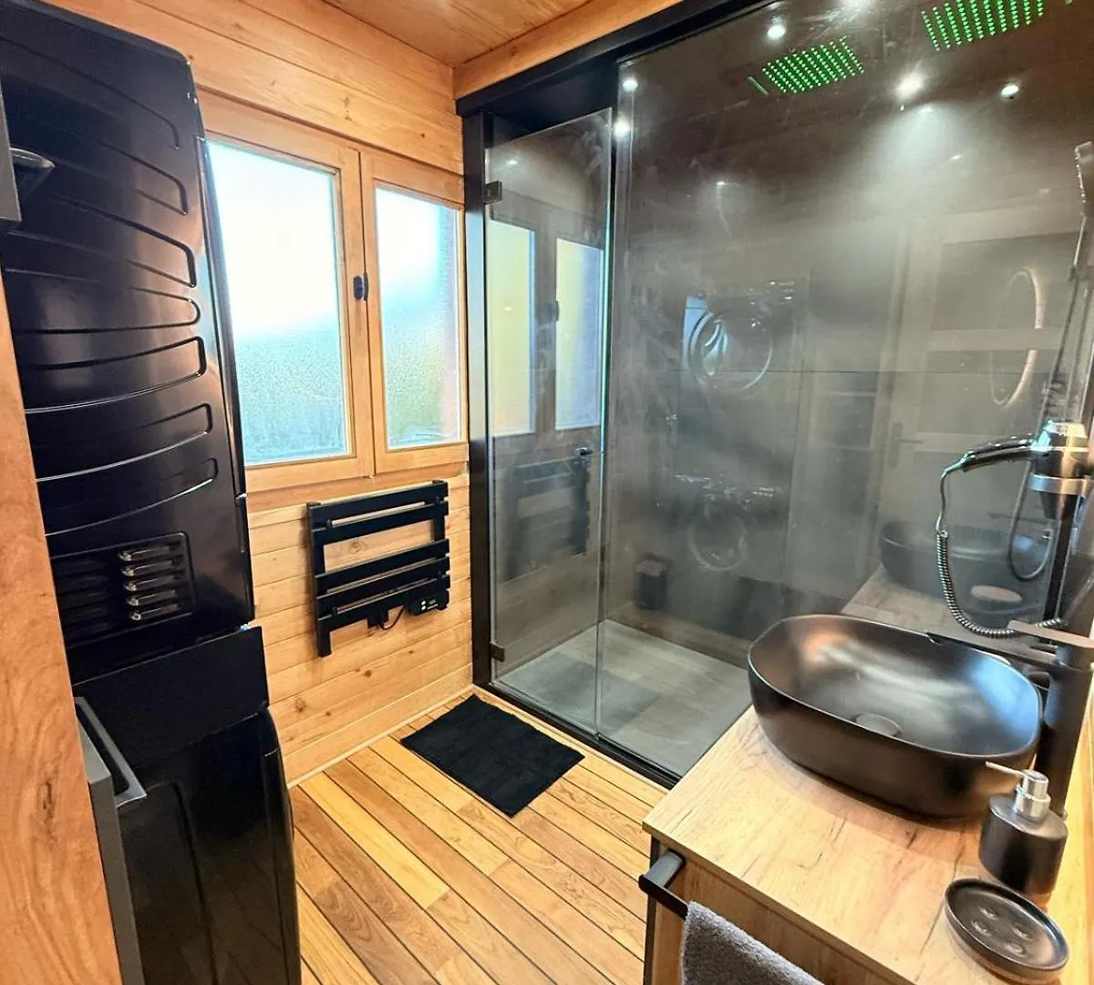 Thollon-les-Memises Chalet Des Charmes