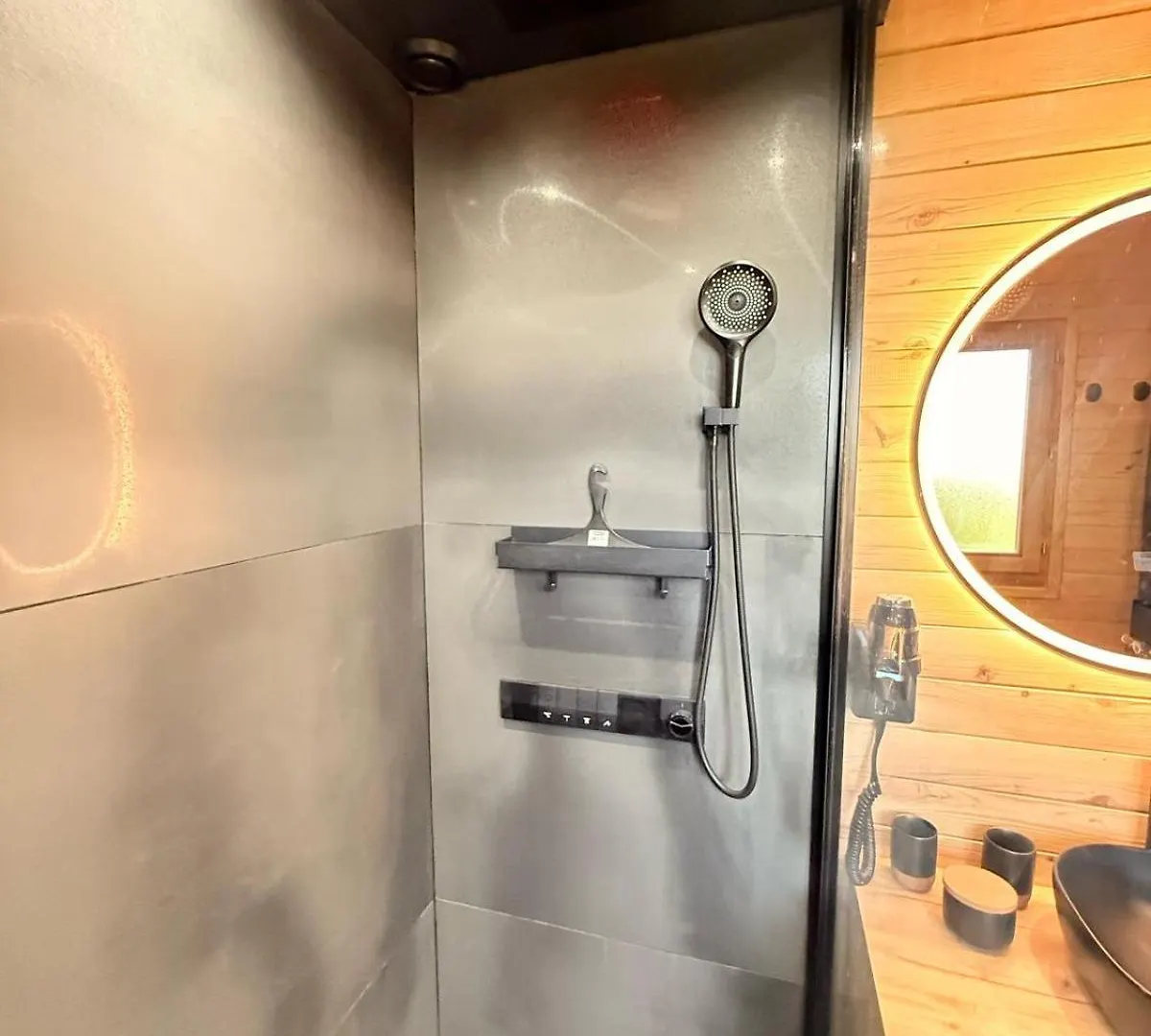 Thollon-les-Memises Chalet Des Charmes